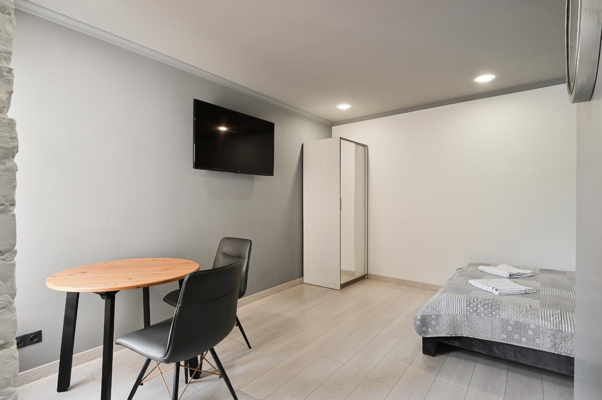 Loft Design Studio Apartment & Free Parking Riga Ngoại thất bức ảnh
